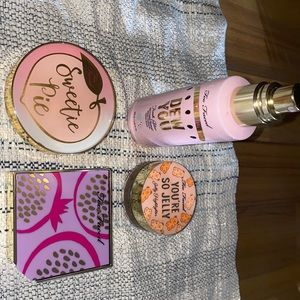 Too Faced Blush